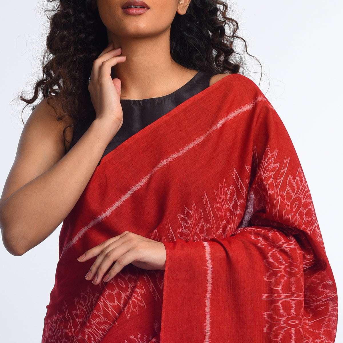 KHANDUA Handloom Cotton Ikat Saree - Crimson