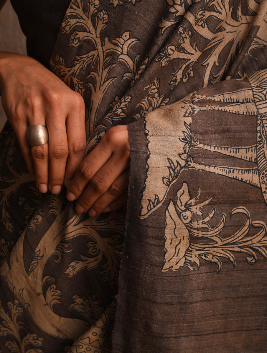 DABU TREE OF LIFE Peacock motif Tussar Silk Sari - cedar brown