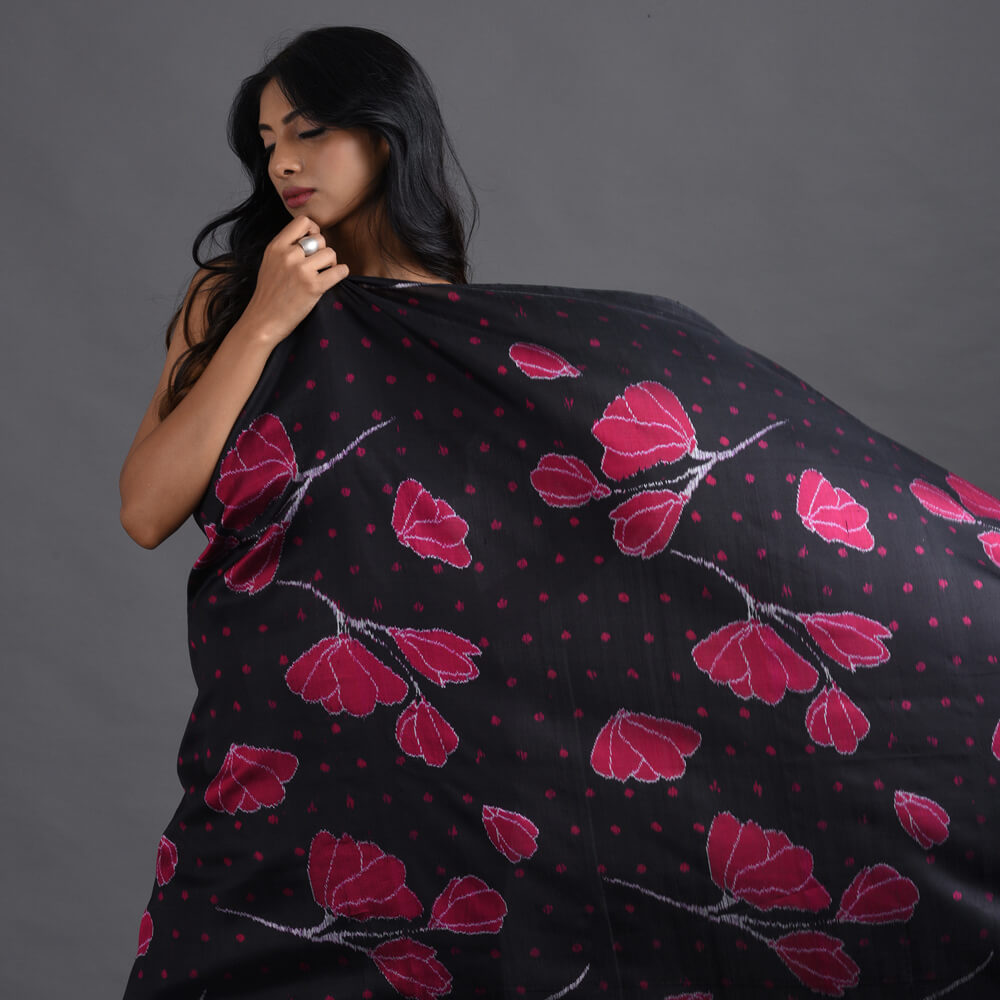 GULAAB Ikat Long Pallu Handwoven Silk Saree - Black