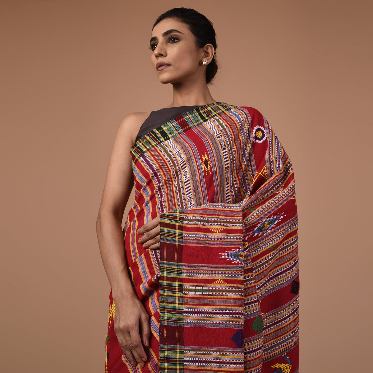 BOMKAI Cotton Handwoven Saree - Red