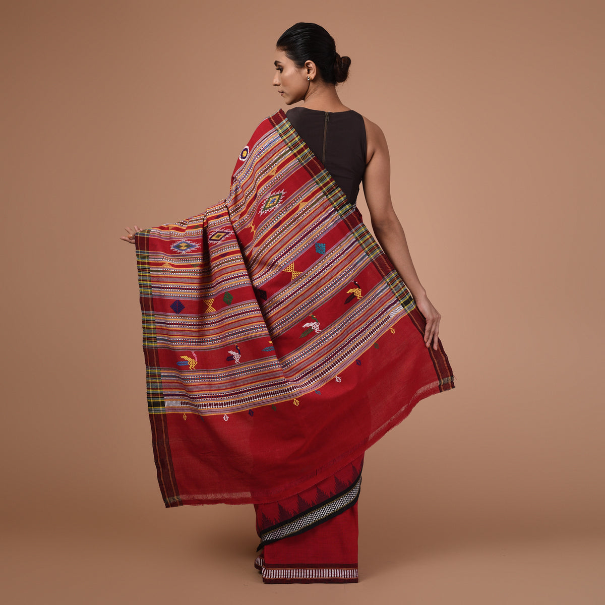 BOMKAI Cotton Handwoven Saree - Red